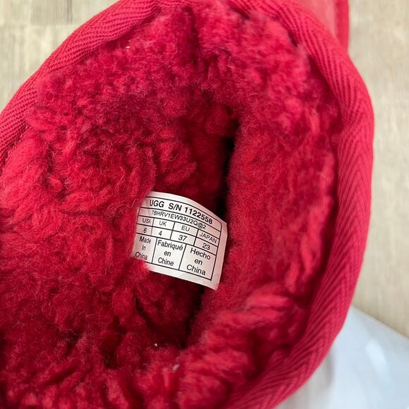 UGG Women’s Classic Mini Side Logo Boots Red/Black Size 6 Winter Snow Booties - Picture 4 of 10